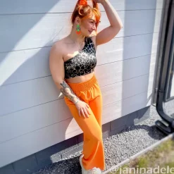 Adela Dayanara housut oranssi