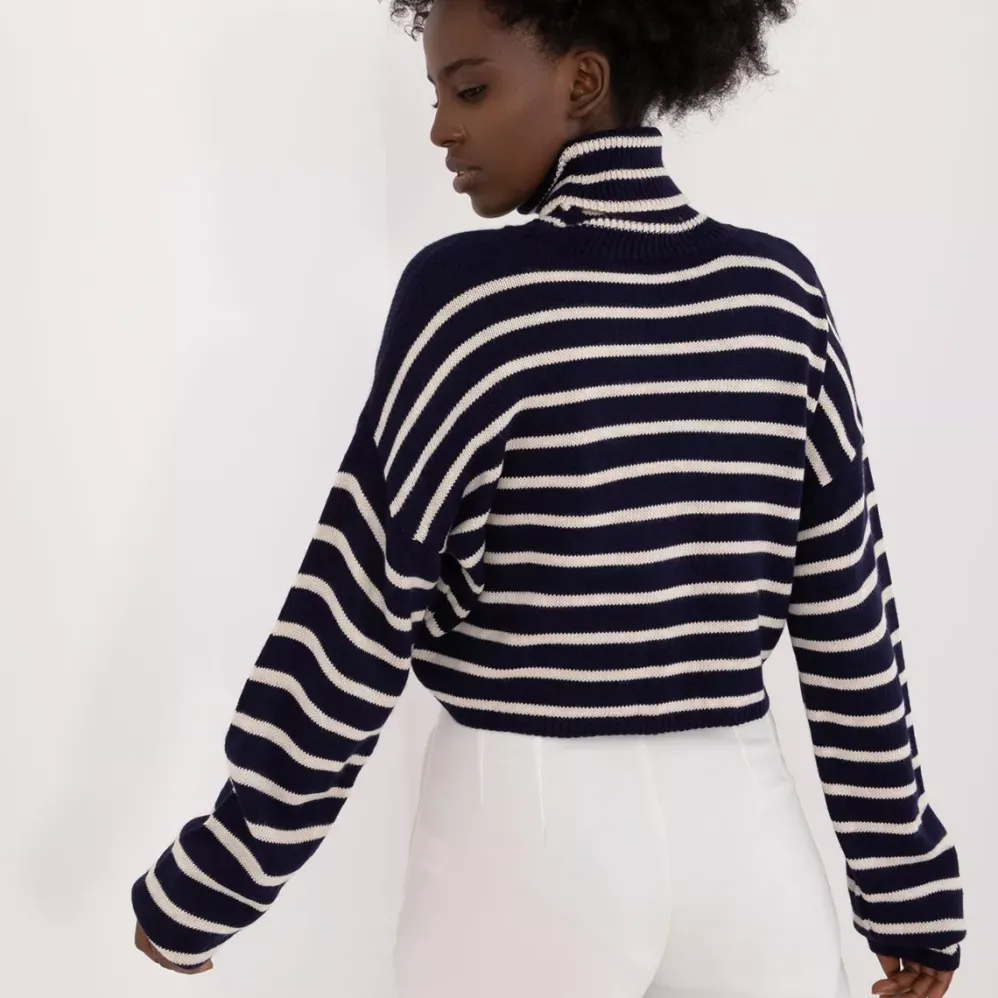 Badu Laurel Crop neulepaita tummansininen
