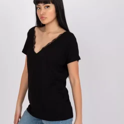 Basic Aileen t-paita musta