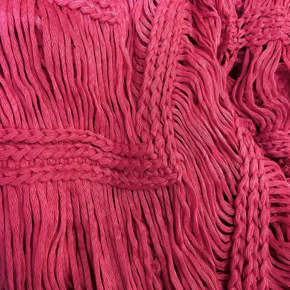 C Rose Beach hapsumekko fuksia