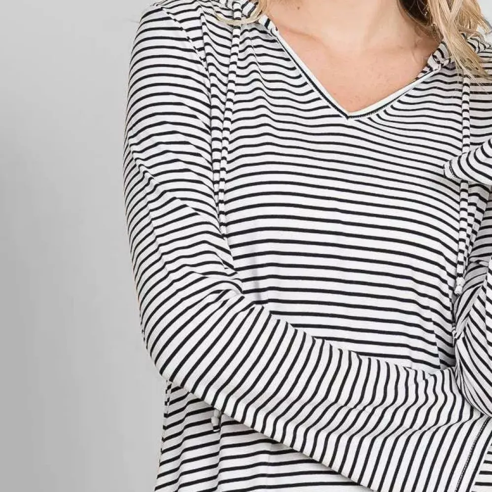 Culture Code Londyn raidallinen trikoomekko valkoinen