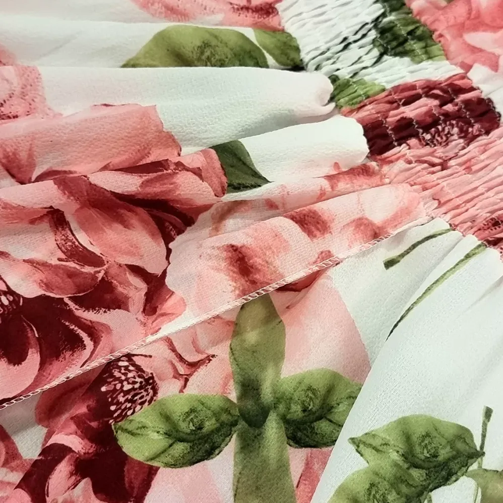 Elle Carina roosakukkainen mekko