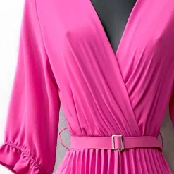 Elle Elsa mekko vyöllä fuksia