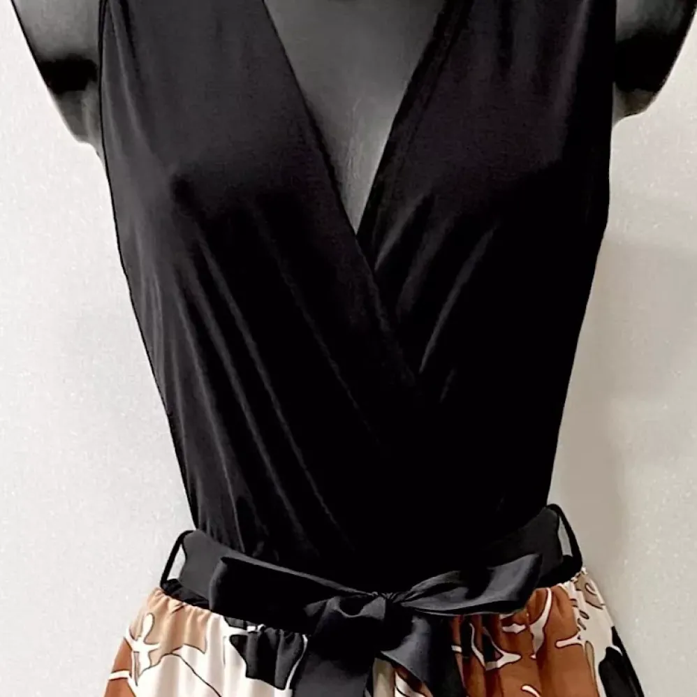 Elle Limei kuvioitu jumpsuit