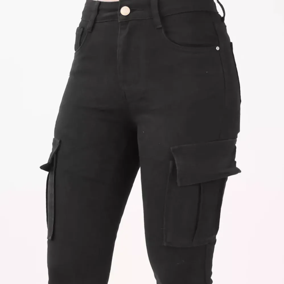 Foly Rose Cargo stretchfarkut musta