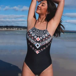 Geometry Accent uimapuku musta