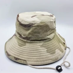 Kalastajanhattu kaulalenkillä sand camo