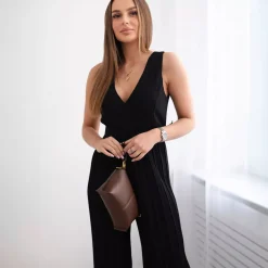 Kesi Camilla jumpsuit vyöllä musta