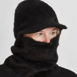 Lipallinen balaclava pipo musta