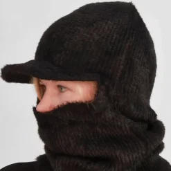 Lipallinen balaclava pipo musta