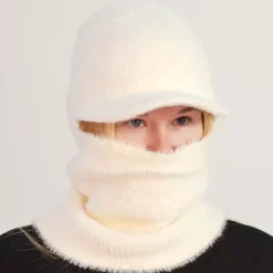 Lipallinen balaclava pipo valkoinen
