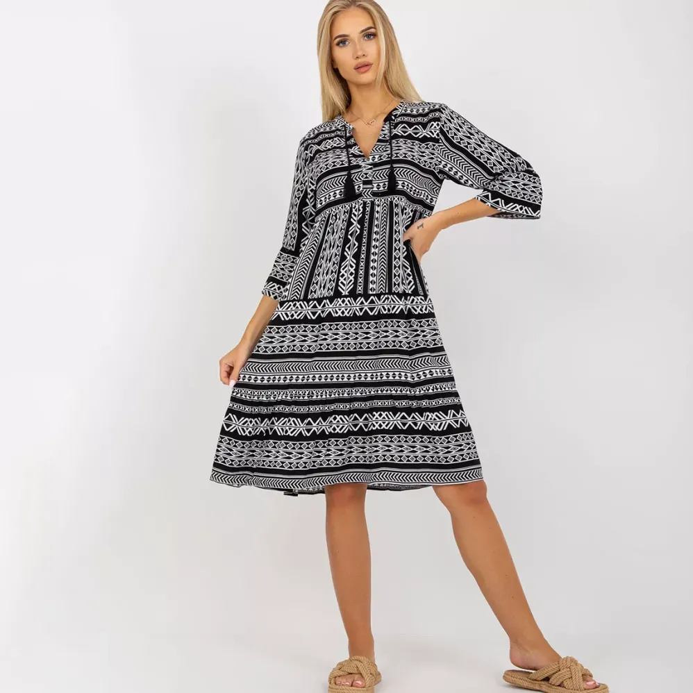 Sublevel Sebastiana mekko mustaraidallinen