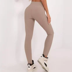 Trendy.ing Dia push up leggingsit tumma beige