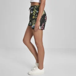Urban Classics AOP Viscose Resort shortsit musta/kukkakuvio