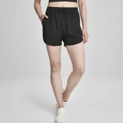 Urban Classics Viscose Resort shortsit musta