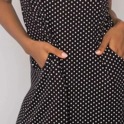 Wear On Chanda mekko pilkullinen musta