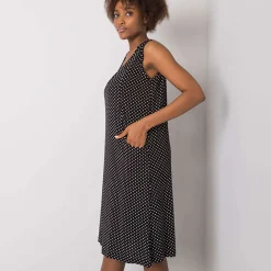 Wear On Chanda mekko pilkullinen musta